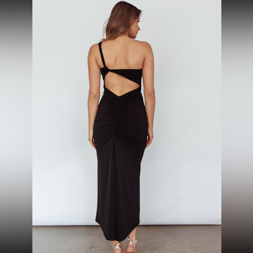 Floor Length Black Selfie Leslie One Shoulder Ruched Dress NWT - Size S - Picture 2 of 8